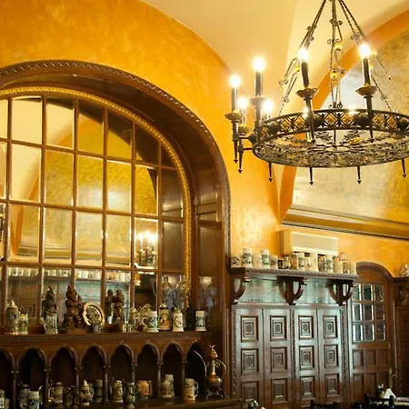 Hanu' Berarilor Otel Bükreş