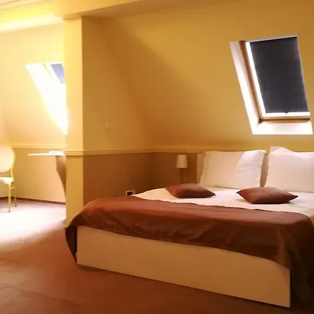 Otel Hanu' Berarilor Bükreş